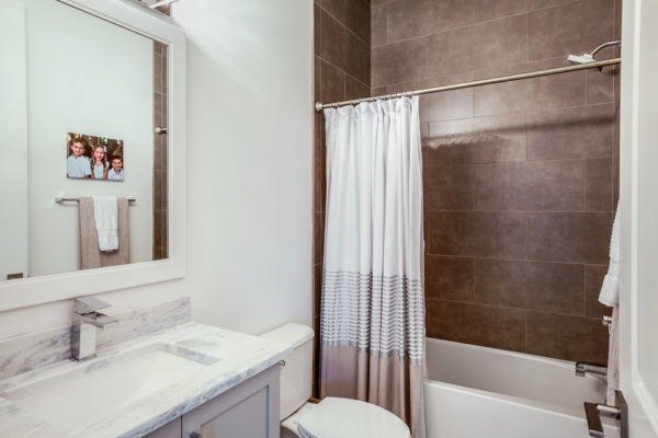 guestbath2