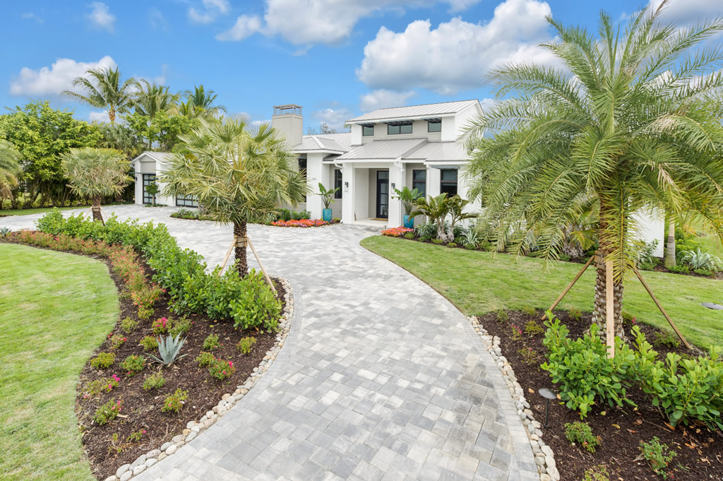 Built to Withstand: 5 Essentials of Hurricane-Ready Home Design in Southwest Florida