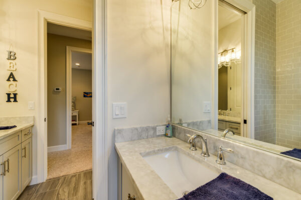 BathOffBedroom1